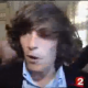 jeune con de droite